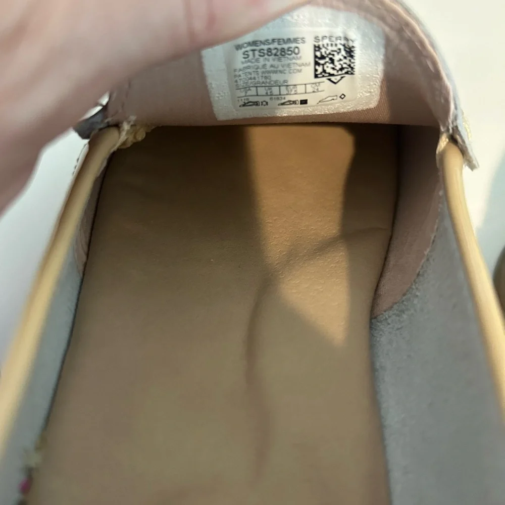 Sperry Cream Patent Loafers - Picture 5 of 6